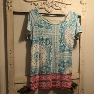 Rose & Olive Ladies Top, Size Small